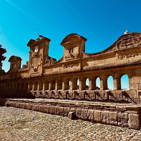 Casa Vacanza Helios Leonforte المظهر الخارجي الصورة
