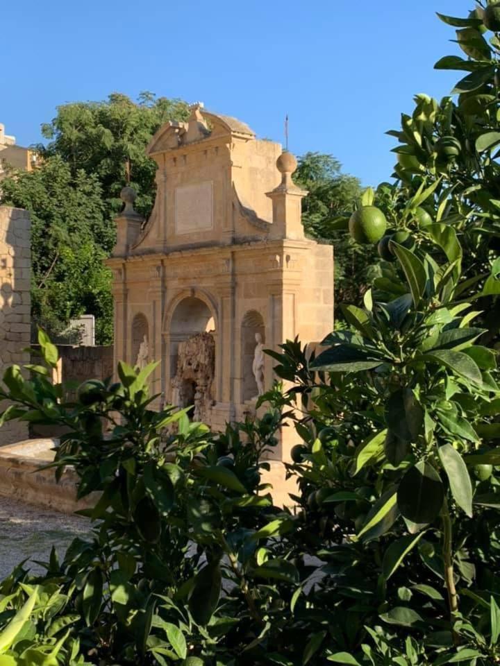 Casa Vacanza Helios Leonforte المظهر الخارجي الصورة